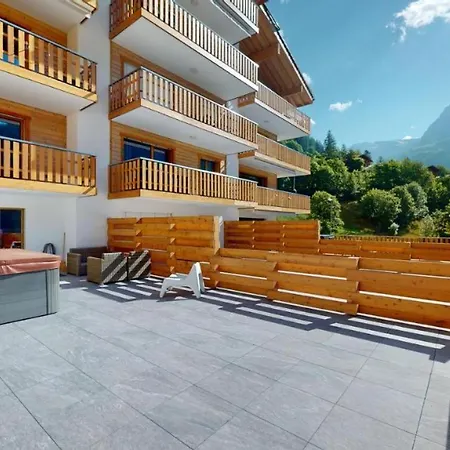 Spacieux - 2 A Coucher Incl Jacuzzi Prive Apartament *