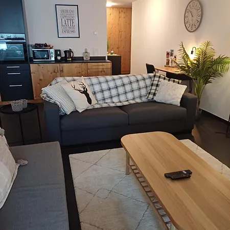 Spacieux - 2 A Coucher Incl Jacuzzi Prive لوكباد