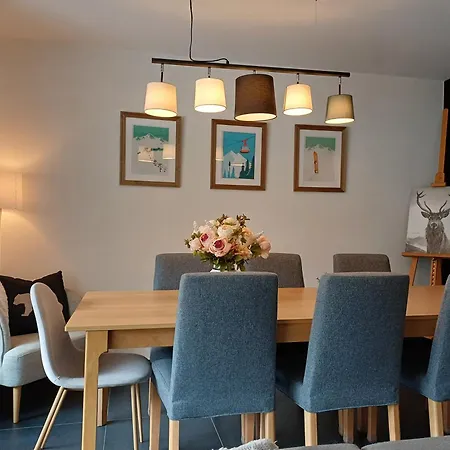 Appartamento Spacieux - 2 à Coucher Incl Jacuzzi Privé