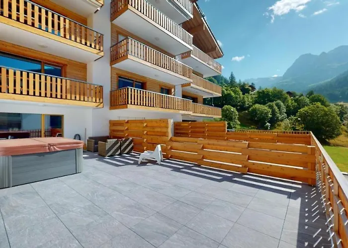 Spacieux - 2 A Coucher Incl Jacuzzi Prive شقة *