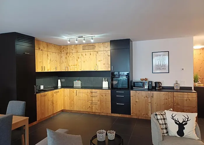 Spacieux - 2 A Coucher Incl Jacuzzi Prive * لوكباد