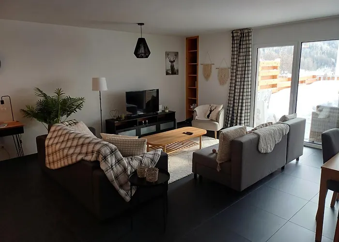 Spacieux - 2 A Coucher Incl Jacuzzi Prive شقة *