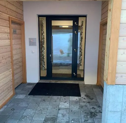 Spacieux - 2 A Coucher Incl Jacuzzi Prive شقة لوكباد