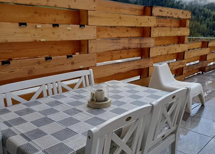 Spacieux - 2 A Coucher Incl Jacuzzi Prive شقة لوكباد