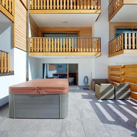 Apartment Spacieux - 2 A Coucher Incl Jacuzzi Prive